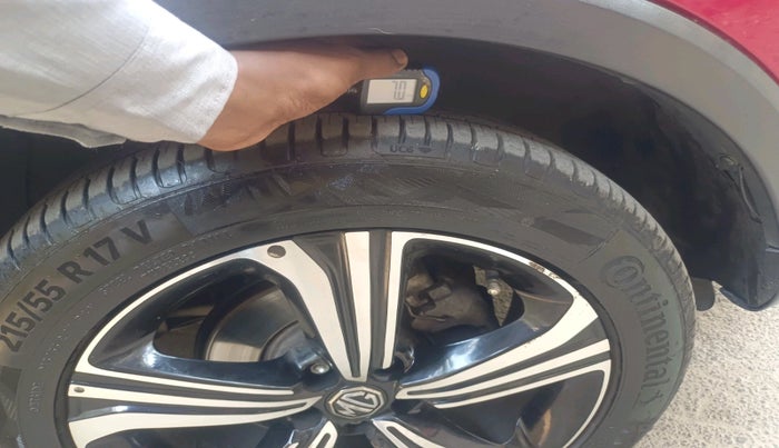 2022 MG ASTOR SHARP 1.5 CVT, Petrol, Automatic, 50,162 km, tyre