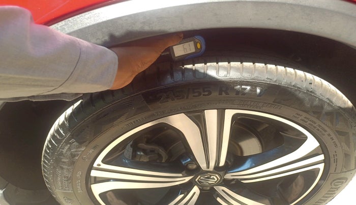 2022 MG ASTOR SHARP 1.5 CVT, Petrol, Automatic, 50,162 km, tyre