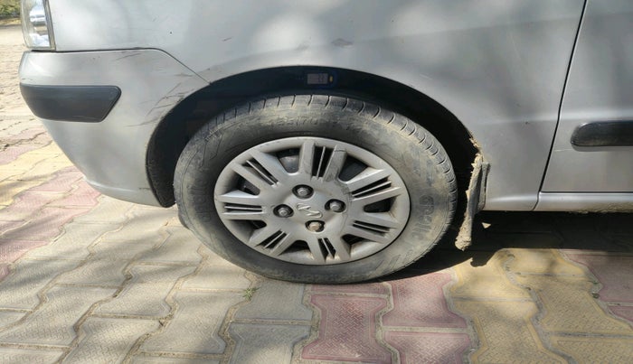 2011 Hyundai Santro Xing GLS LPG, Petrol, Manual, 90,903 km, tyre