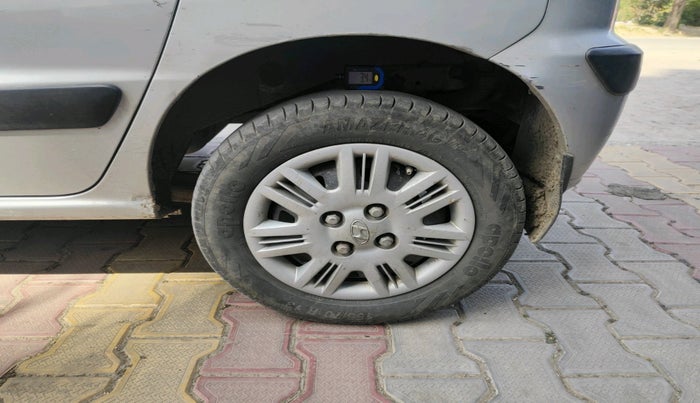 2011 Hyundai Santro Xing GLS LPG, Petrol, Manual, 90,903 km, tyre