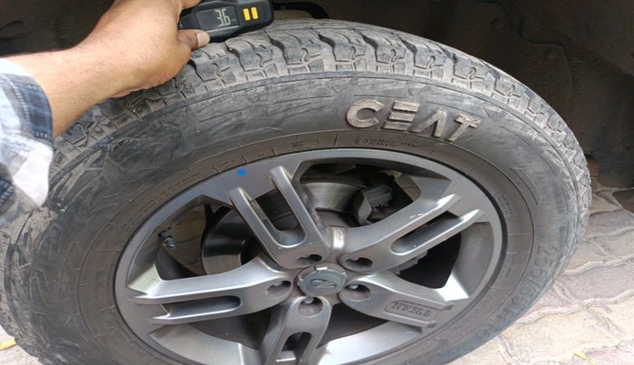 2021 Mahindra Thar LX  P 4WD AT CONVERTIBLE, Petrol, Automatic, 38,485 km, tyre