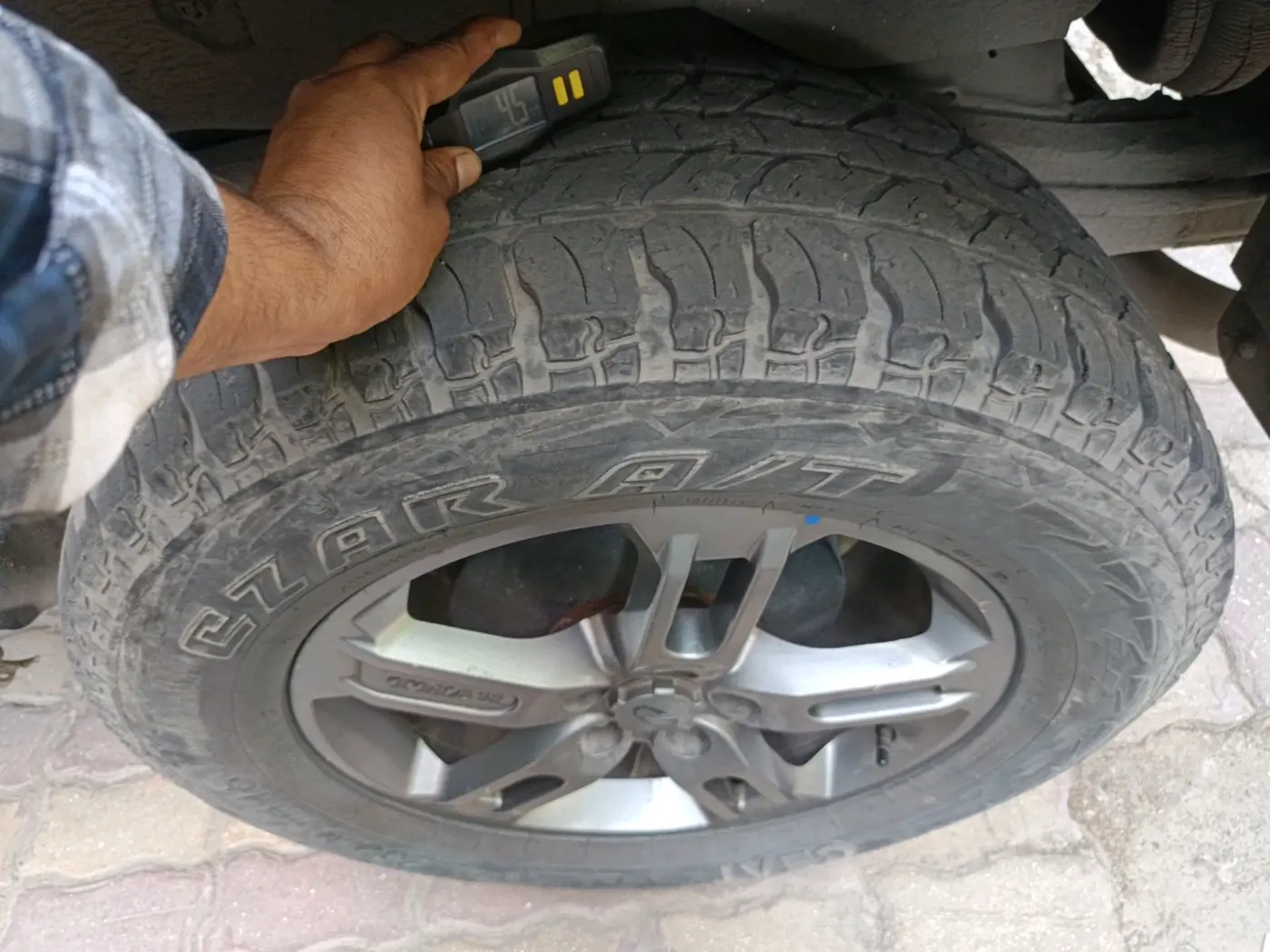 2021 Mahindra Thar LX  P 4WD AT CONVERTIBLE, Petrol, Automatic, 38,485 km, tyre