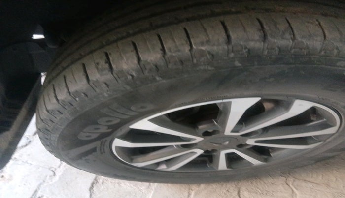 2023 Mahindra SCORPIO-N Z6 DIESEL MT 2WD 7 STR, Diesel, Manual, 15,547 km, tyre