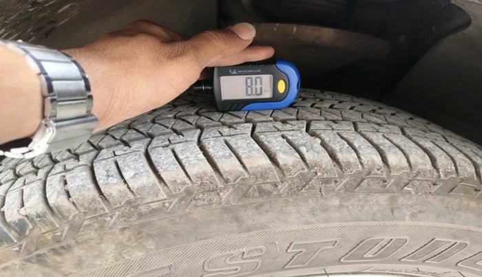 2013 Mahindra XUV500 W8, Diesel, Manual, 1,24,641 km, tyre