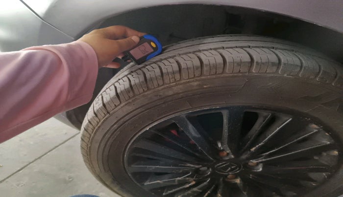 2020 Honda City 1.5L I-VTEC V MT 5TH GEN, CNG, Manual, 72,425 km, tyre