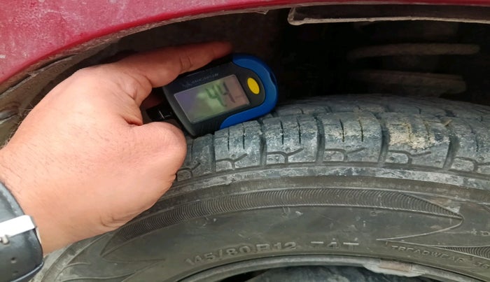 2017 Maruti Alto 800 LXI, Petrol, Manual, 44,415 km, tyre