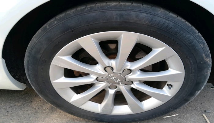 2014 Audi A6 2.0 TDI PREMIUM, Diesel, Automatic, 93,648 km, tyre