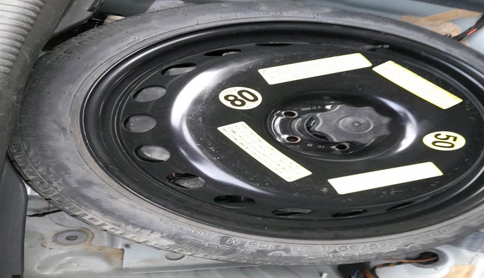 2014 Audi A6 2.0 TDI PREMIUM, Diesel, Automatic, 93,648 km, tyre