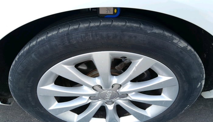 2014 Audi A6 2.0 TDI PREMIUM, Diesel, Automatic, 93,648 km, tyre