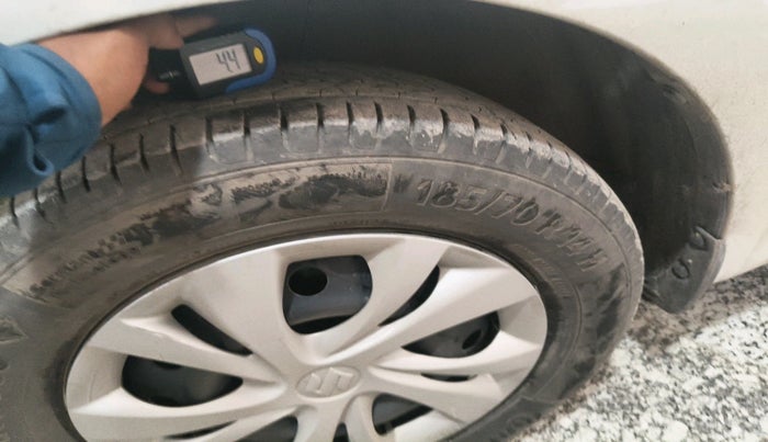 2023 Maruti Swift VXI AMT, Petrol, Automatic, 62,674 km, tyre