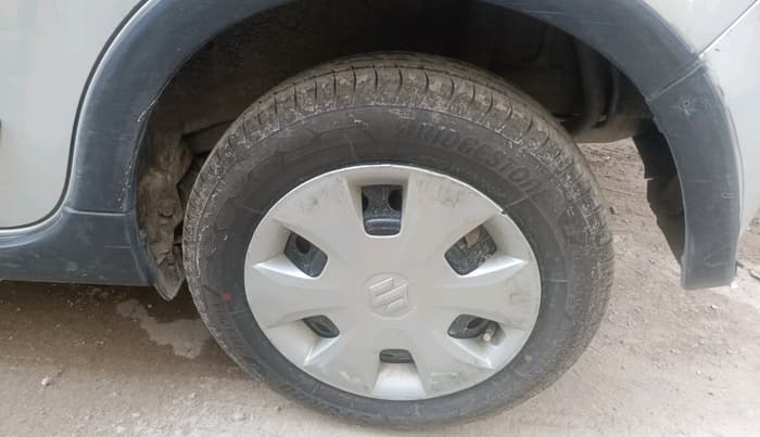 2019 Maruti New Wagon-R VXI 1.2, Petrol, Manual, 72,388 km, tyre