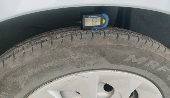 2025 Maruti Swift LXi, Petrol, Manual, 9,896 km, tyre