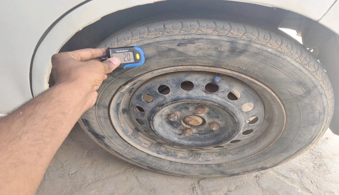 2012 Maruti Wagon R 1.0 VXI, Petrol, Manual, 1,70,860 km, tyre