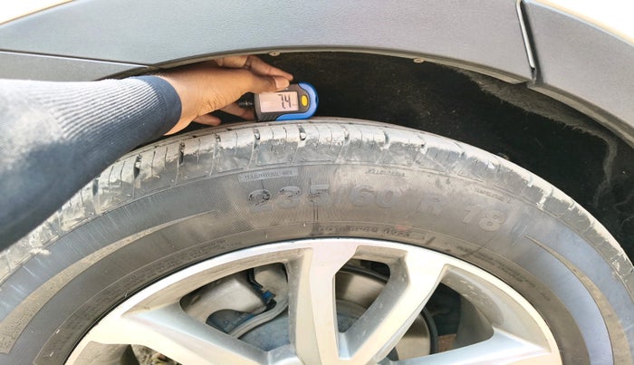 2015 Hyundai Santa Fe 2 WD AT, Diesel, Automatic, 1,25,153 km, tyre