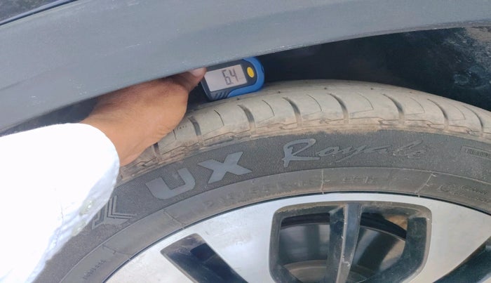 2022 MG HECTOR PLUS SHARP 2.0 DIESEL TURBO MT 6-STR, Diesel, Manual, 74,541 km, tyre