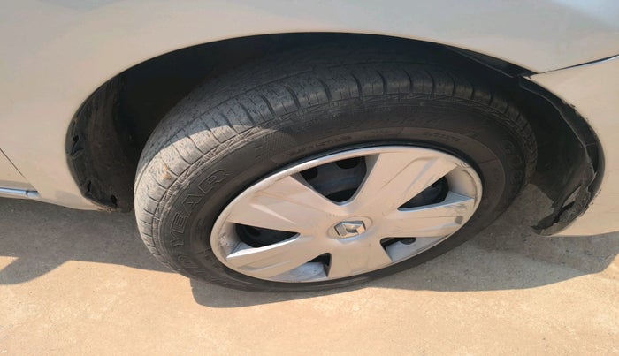 2014 Renault Pulse RXL DIESEL, Diesel, Manual, 56,145 km, tyre