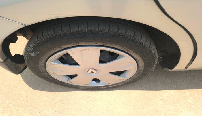 2014 Renault Pulse RXL DIESEL, Diesel, Manual, 56,145 km, tyre