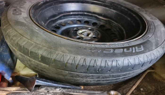 2014 Honda City 1.5L I-DTEC VX, Diesel, Manual, 99,638 km, tyre