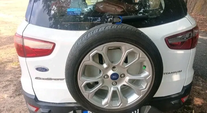 2018 Ford Ecosport TITANIUM 1.5L PETROL AT, Petrol, Automatic, 42,218 km, tyre