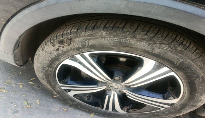 2022 MG ASTOR SHARP 1.5 CVT, Petrol, Automatic, 11,347 km, tyre