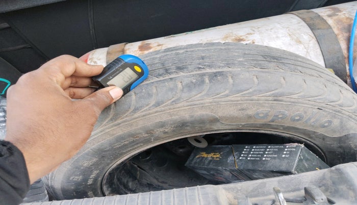 2012 Hyundai i20 MAGNA 1.2, CNG, Manual, 85,694 km, tyre