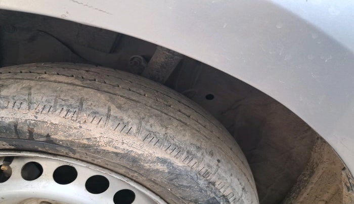 2019 Honda Amaze 1.5L I-DTEC E, Diesel, Manual, 83,627 km, tyre