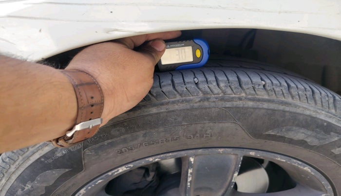 2016 Ford Ecosport TREND 1.5L DIESEL, Diesel, Manual, 1,49,064 km, tyre