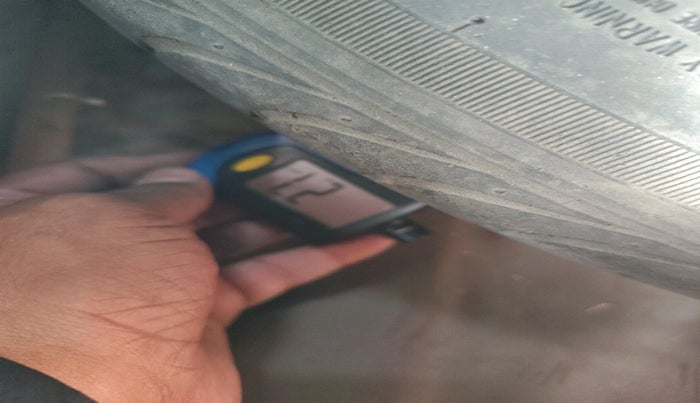 2012 Hyundai i20 MAGNA 1.2, Petrol, Manual, 83,699 km, tyre