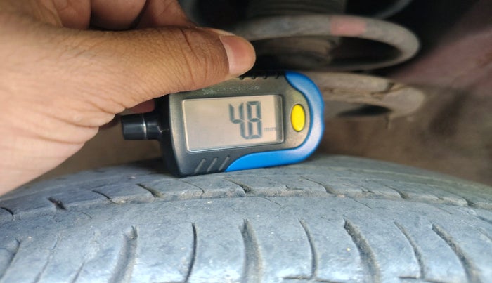 2012 Hyundai i20 MAGNA 1.2, Petrol, Manual, 83,699 km, tyre