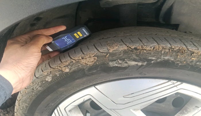 2024 Tata NEXON Pure S 1.2 iCNG, CNG, Manual, 35,329 km, tyre