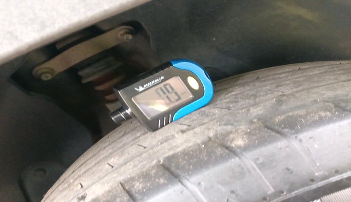 2022 Hyundai Creta EX 1.5 PETROL, Petrol, Manual, 64,804 km, tyre