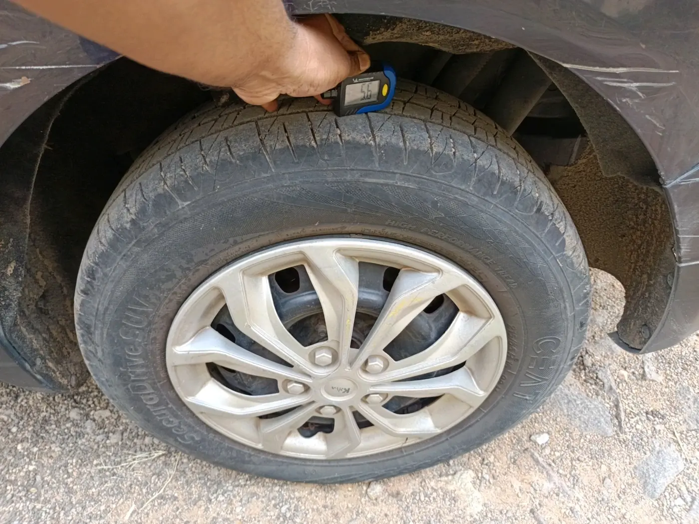 2019 Mahindra MARAZZO M4 7 STR, Diesel, Manual, 1,29,882 km, tyre