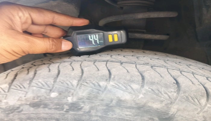 2024 Maruti Grand Vitara DELTA SMART HYBRID, Petrol, Manual, 95,843 km, tyre