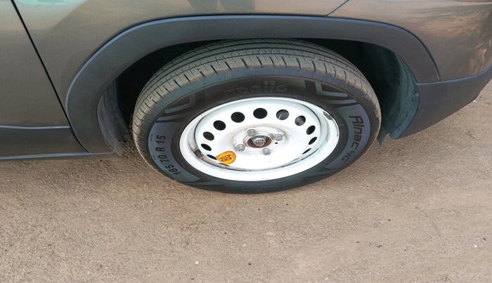 2025 Tata PUNCH ADVENTURE MT, Petrol, Manual, 12,273 km, tyre