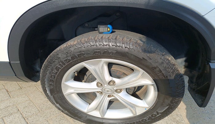 2019 Tata Harrier XZ 2.0L, Diesel, Manual, 72,393 km, tyre