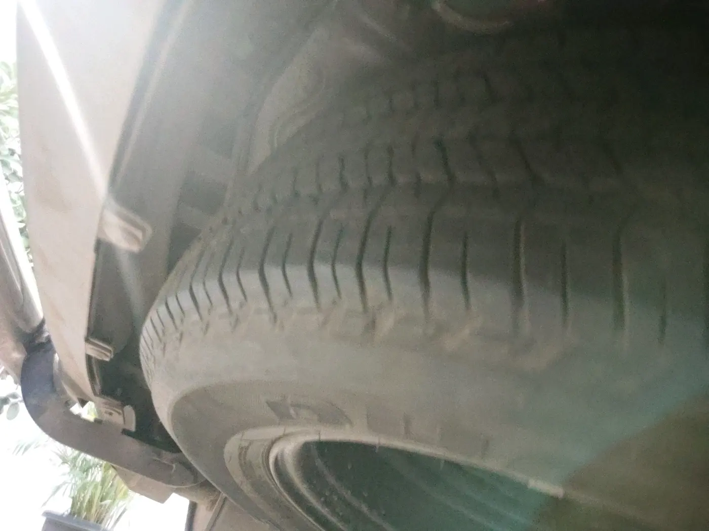 2016 Mahindra XUV500 W10 AT, Diesel, Automatic, 71,462 km, tyre