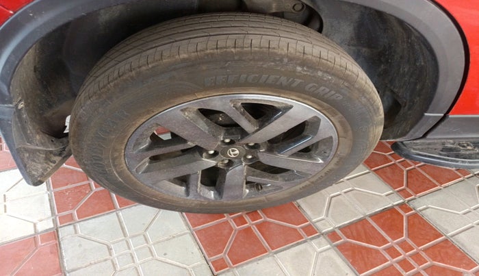 2021 Tata Harrier XT PLUS 2.0L KRYOTEC, Diesel, Manual, 86,367 km, tyre