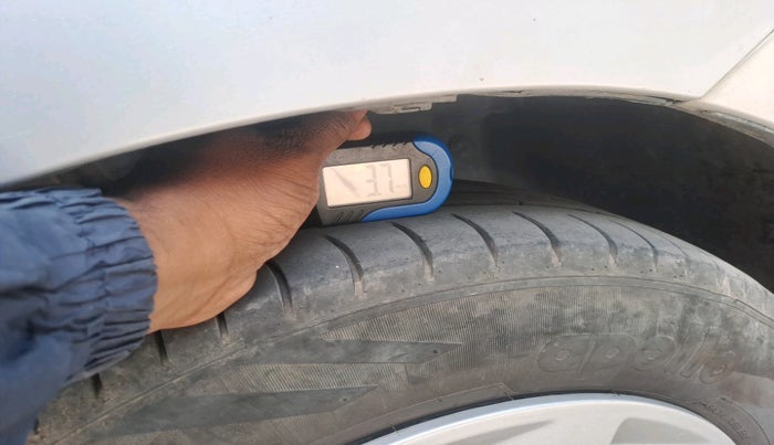 2018 Datsun Go T, CNG, Manual, 80,024 km, tyre