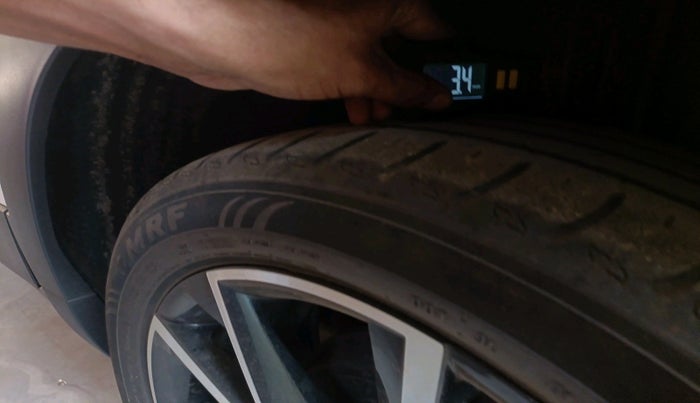 2023 Skoda KUSHAQ MONTE CARLO 1.0L TSI AT, Petrol, Automatic, 17,400 km, tyre