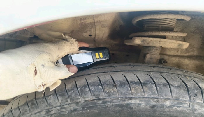 2016 Maruti Swift LDI, Diesel, Manual, 98,794 km, tyre