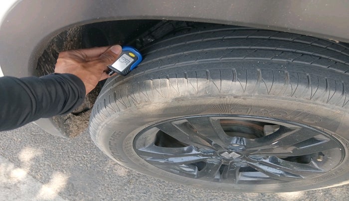 2019 Maruti Vitara Brezza ZDI PLUS AMT, Diesel, Automatic, 79,237 km, tyre