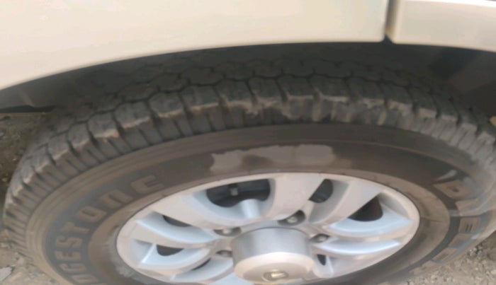 2011 Tata Safari 4X2 VX DICOR, Diesel, Manual, 86,258 km, tyre