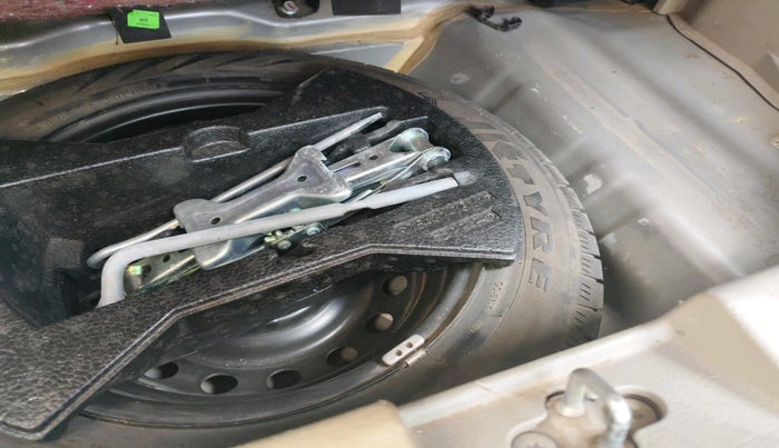 2017 Maruti Celerio VXI AMT, Petrol, Automatic, 56,885 km, tyre