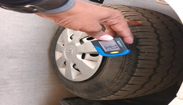 2025 Maruti Eeco 5 Str Ac CNG (O) , CNG, Manual, 46,392 km, tyre