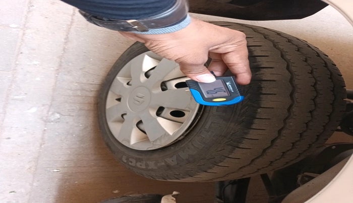 2025 Maruti Eeco 5 Str Ac CNG (O) , CNG, Manual, 46,392 km, tyre