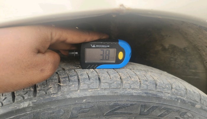 2011 Maruti Zen Estilo VXI, Petrol, Manual, 1,13,718 km, tyre