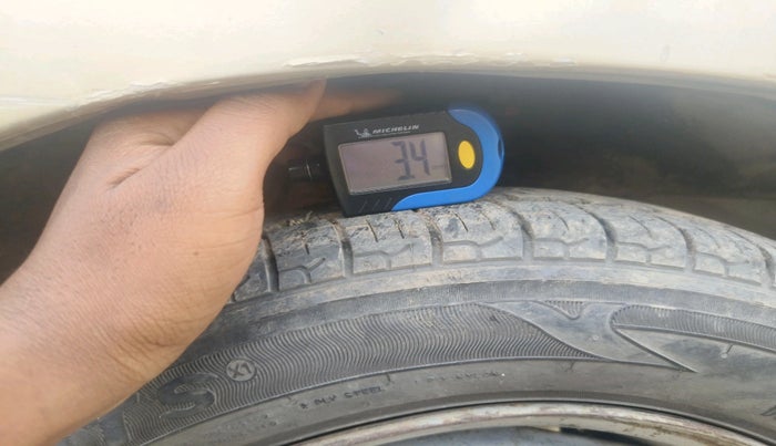 2011 Maruti Zen Estilo VXI, Petrol, Manual, 1,13,718 km, tyre