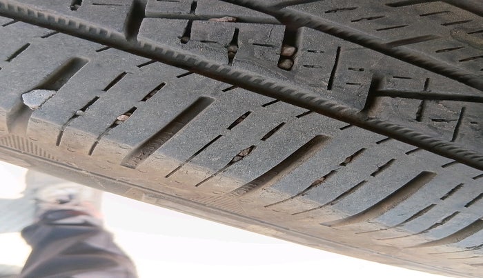 2019 Tata Harrier XZ 2.0L, Diesel, Manual, 1,07,325 km, tyre