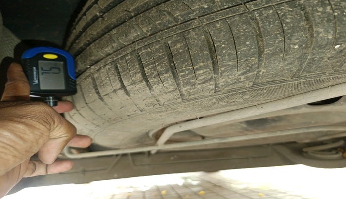 2019 Renault Duster RXS OPT CVT, Petrol, Automatic, 29,317 km, tyre