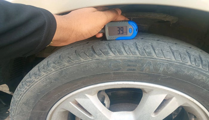 2011 Hyundai i20 SPORTZ 1.2, Petrol, Manual, 95,511 km, tyre